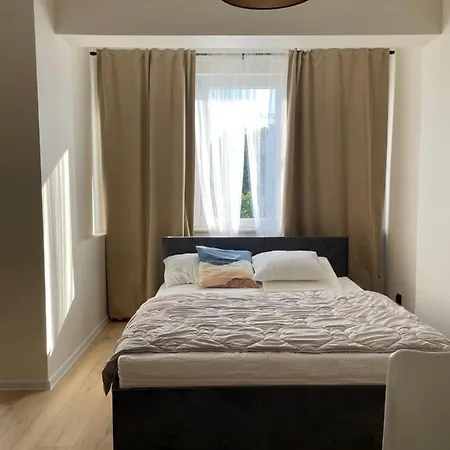 Jw Holidays Guest house *